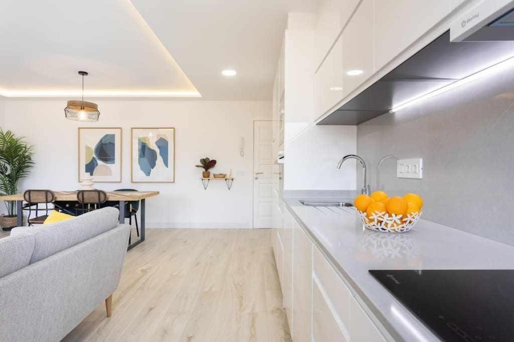 Sunnyland Apartment Arona Чо Экстерьер фото