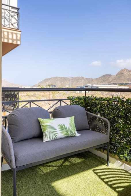 Sunnyland Apartment Arona Чо Экстерьер фото
