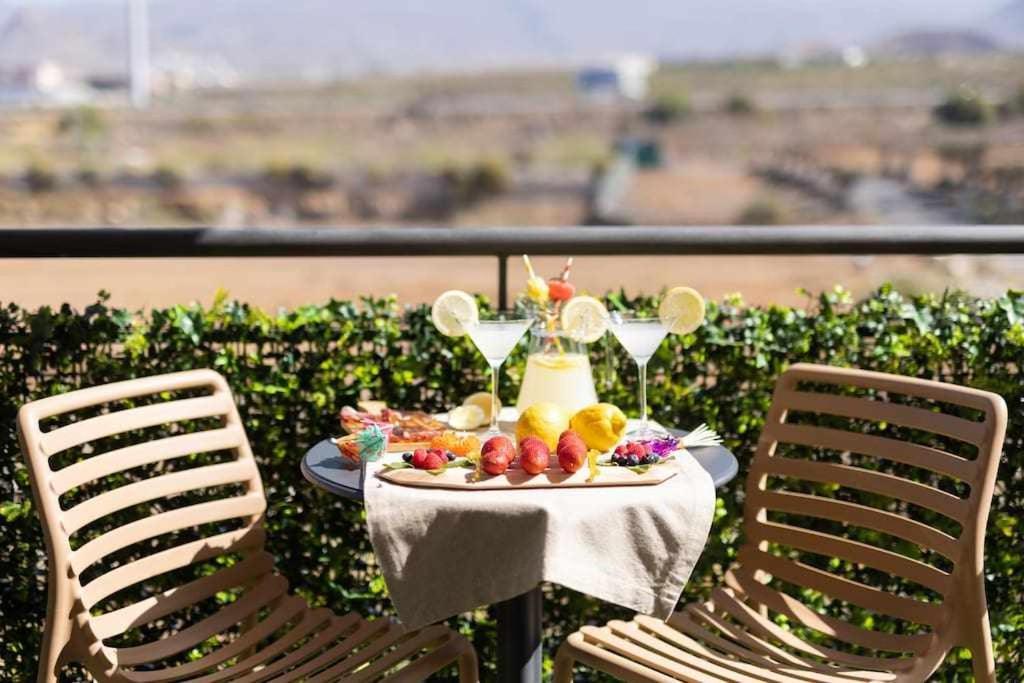 Sunnyland Apartment Arona Чо Экстерьер фото